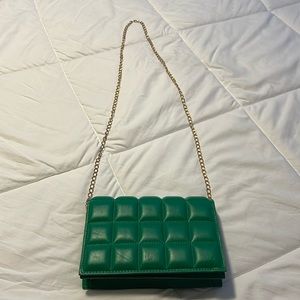 Green shoulder purse